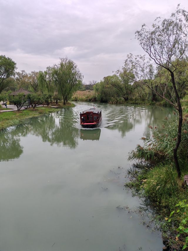 煙雨江南!西溪濕地一日暴走精華攻略含陰雨天絕美機位! 西溪濕地可是杭州的綠肺!坐船穿梭蘆葦蕩, 煙雨江南!西溪濕地一日暴走精華攻略含陰雨天絕美機位! 西溪濕地可是杭州的綠肺!坐船穿梭蘆葦蕩,