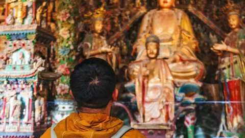 Thất vọng với vẻ đẹp của các điểm du lịch, chúng tôi quyết định chọn một chuyến đi đường bộ xuyên qua Sơn Tây. — traveler post in Cao Bình