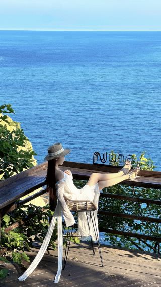 Avoid the crowds! A hidden seaside secret hotel in the mountains of Dalian