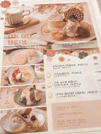 人氣梳乎厘pancake  山頂新分店！