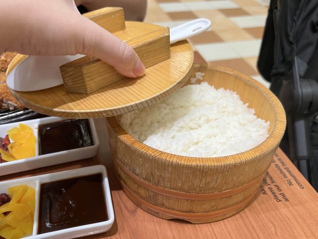 Crispy and Juicy Katsu at Takashimaya 