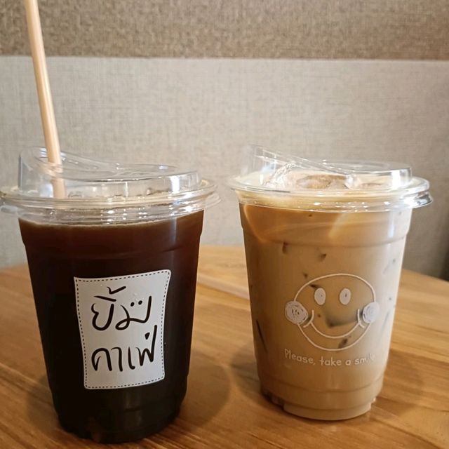 ยิ้ม คาเฟ่ อเมริกาโนดีนะ