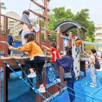 赤柱廣場的海盜船兒童遊樂場
