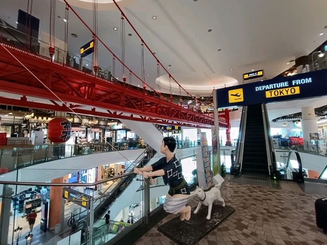 A Shopping Mall That Lets You Travel The World