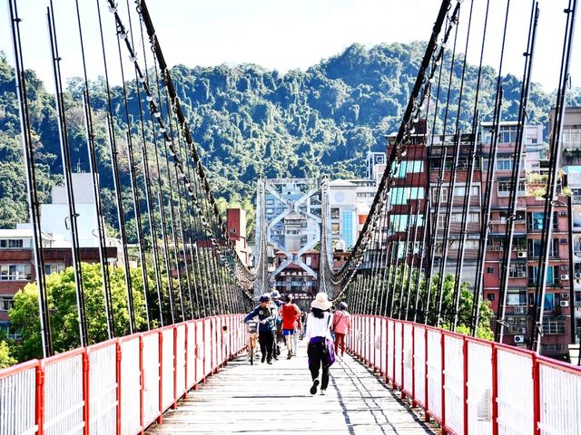 지하철역에서 바로 이어지는 신세계 비탄풍경구 碧潭風景區, 옥색 호수를 보며 망중한을 즐기다.