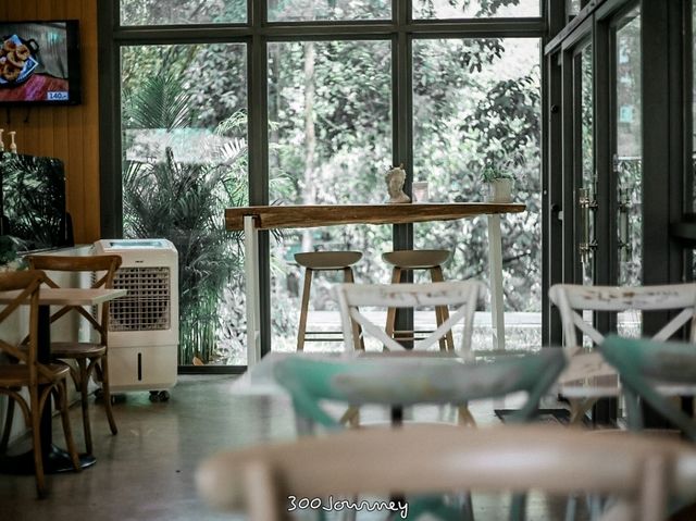 คาเฟ่ปากช่อง ☀️Assana Cafe☀️