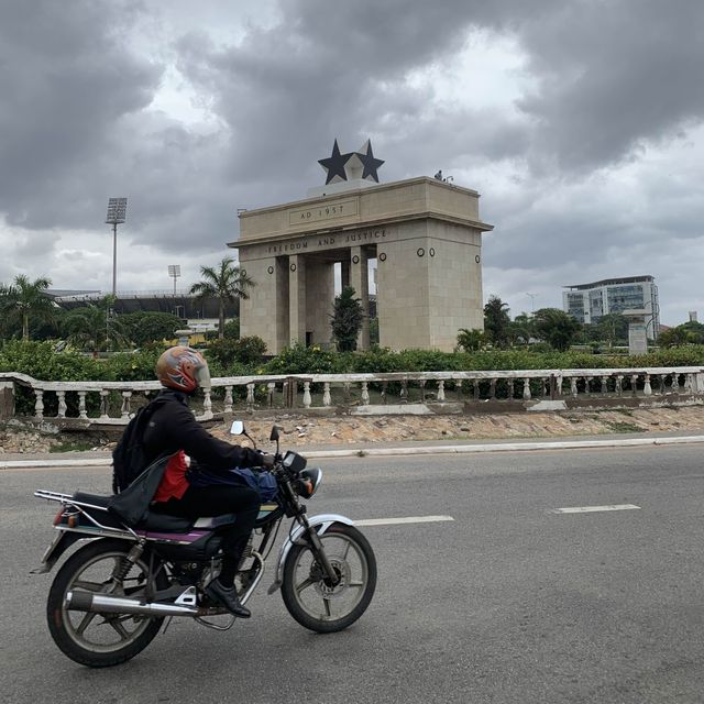 Summer in West Africa 🇬🇭‼️ Independence Square