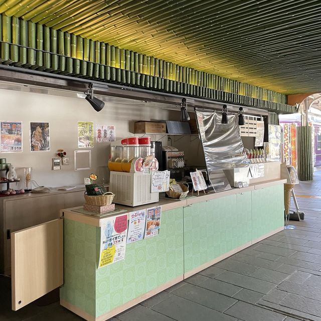 【京都府】嵐山観光の玄関口「嵐電嵐山駅」