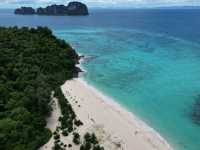 เกาะไผ่ เกาะสวยกลางทะเลอันดามัน