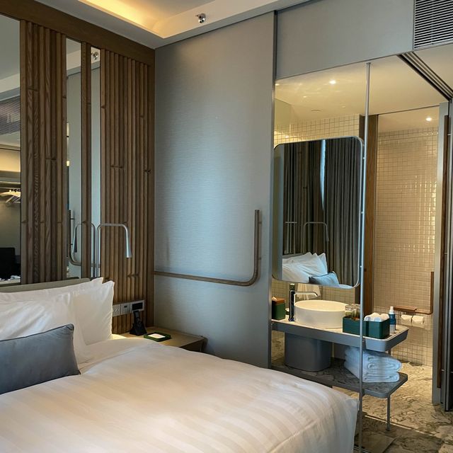 Pan Pacific Orchard Deluxe Room With Balcony