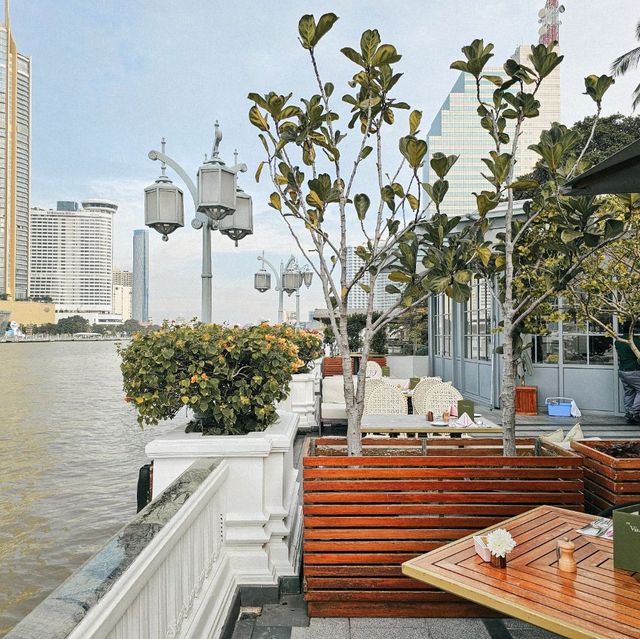 นอนโรงแรมแห่งแรกในไทย โรงแรมแมนดาริน โอเรียนเต