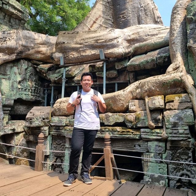 Ancient Temple - TaProhm Temple 