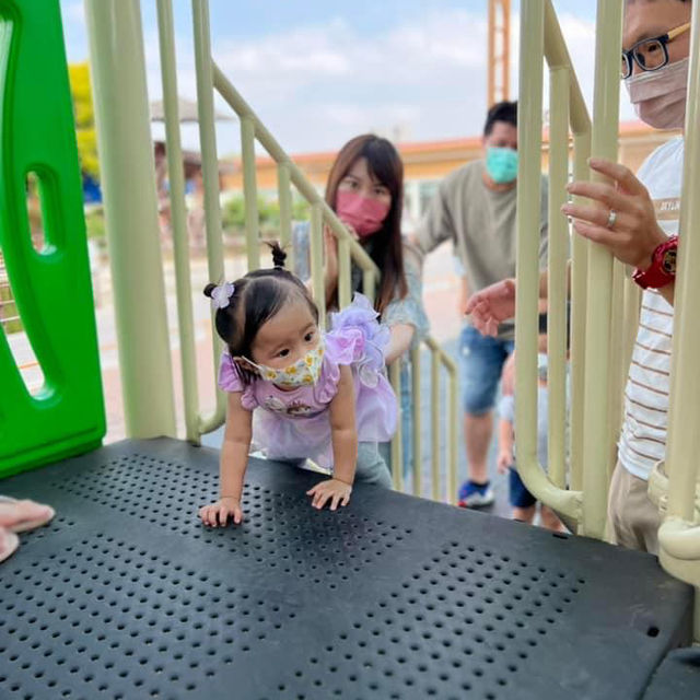 嘉義民雄《三隻小豬觀光農場》