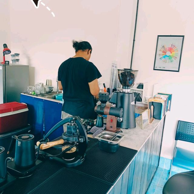 นิรนาม การกาแฟ