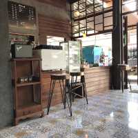 Glin i Kluea  Cafe