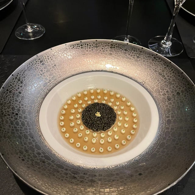 澳門三星米其林法國餐廳 「天巢Robuchon au Dôme」