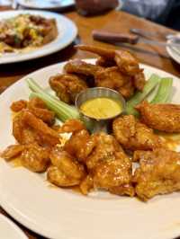 ［新竹/竹北］ HOOTERS美式餐廳 竹北店🦉｜傳說中父親們愛去的餐廳(? 裡面應該也充斥了竹科的工程師(? 