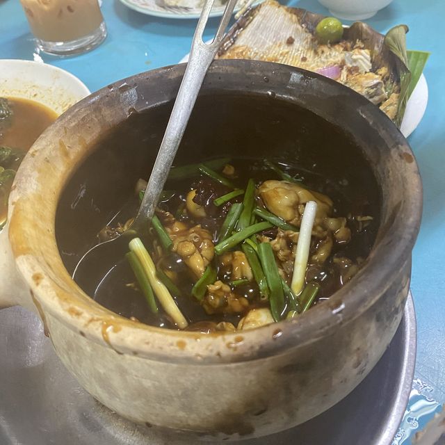 Hong Chang Frog Porridge is a MUST-TRY