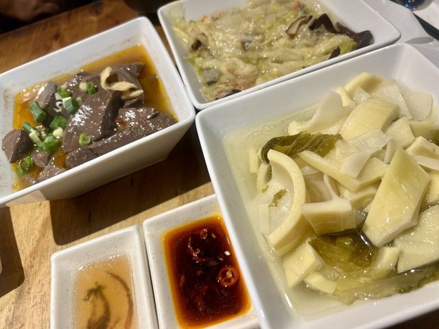 超好吃的鵝肉料理｜阿城鵝肉土城創始店，份量多人也超多