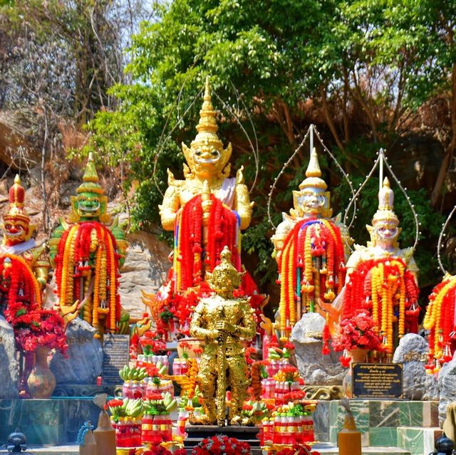 วัดเขาทำเทียม อำเภอ อู่ทอง จ .สุพรรณบุรี 