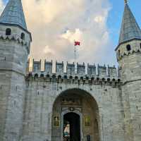 @ TOPKAPI PALACE MUSEUM IN ISTANBUL!