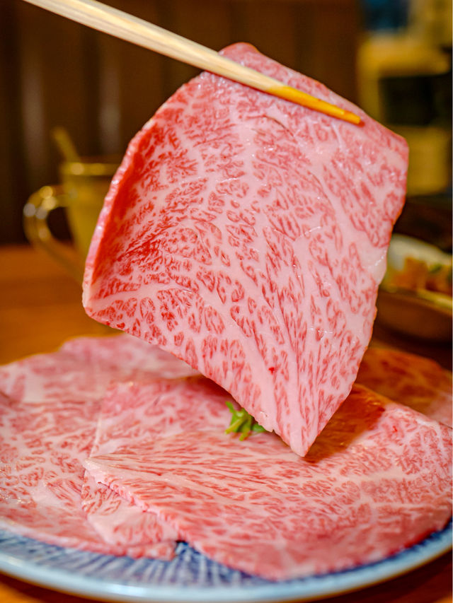 喰楽定食響噹噹，極上和牛沙巴當