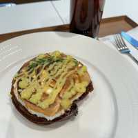 弘大入口駅！朝早くからやっているbakery cafe!