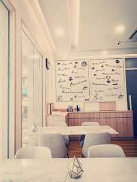 Shimmer Shine Cafe