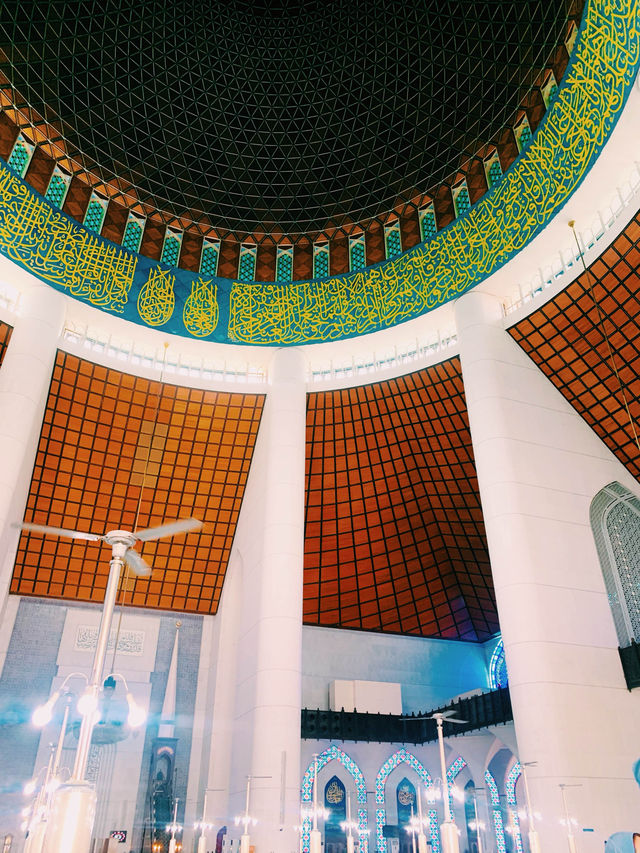 一度は行きたい🕌青のモスク