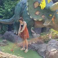 Dino Park Phuket Mini-golf ที่มาในตีม Jurassic 