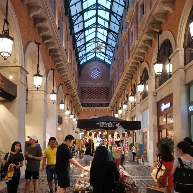 One of the shopping malls in Chiang Mai