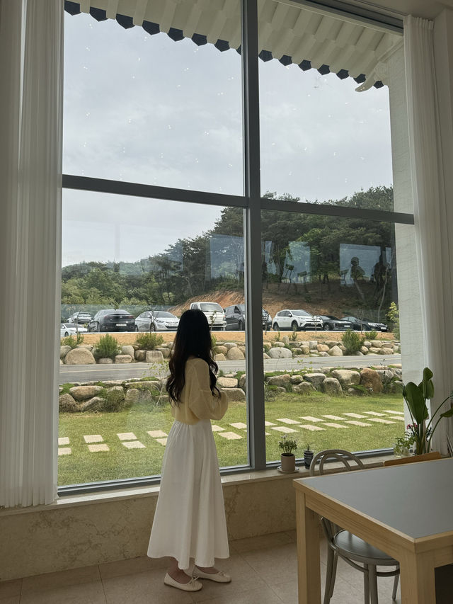 여름철 싱그러움을 느끼기 좋은 감성카페 포워드 🍃