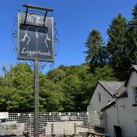 We Three Loggerheads pub