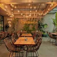 YOU COFFEE & RESTO | THE PLACE IS SUPER COOL