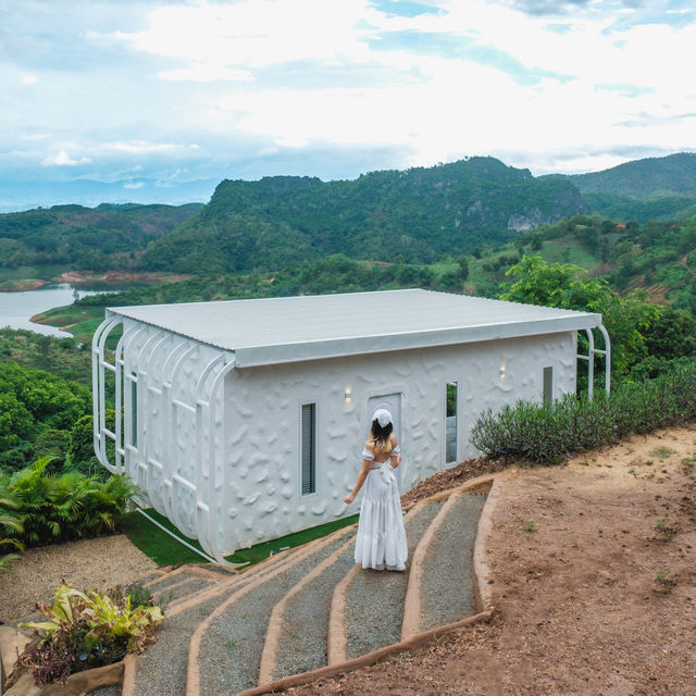 แช่อ่างดูวิวธรรมชาติ ในที่พักเปิดใหม่ เชียงราย ☁️🌱