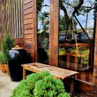 คาเฟ่ฮิลใจบางแสนร้านเล็กๆที่เต็มไปด้วยความอบอุ่น