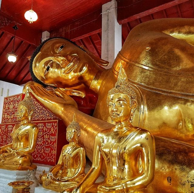 วัดพระธาตุแช่แห้ง ไหว้พระธาตุประจำปีเกิด ปีเถาะ  