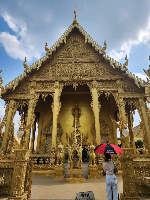 วัดปากน้ำโจ้โล้ วัดสีทอง ที่ฉะเชิงเทรา 😇