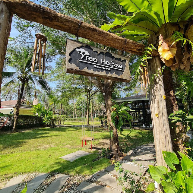 Tree House Cafe นครนายก