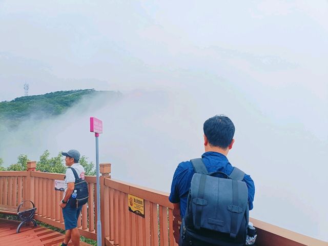 จุดชมวิวภูเขา 7 ดาว จางเจียเจี้ย
