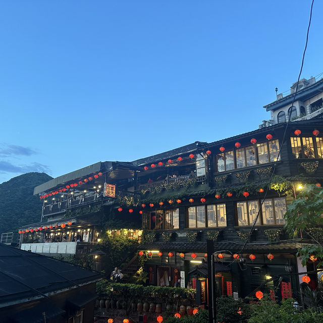 【台灣九份】燈籠夜景，適合黃昏時分的浪漫之旅