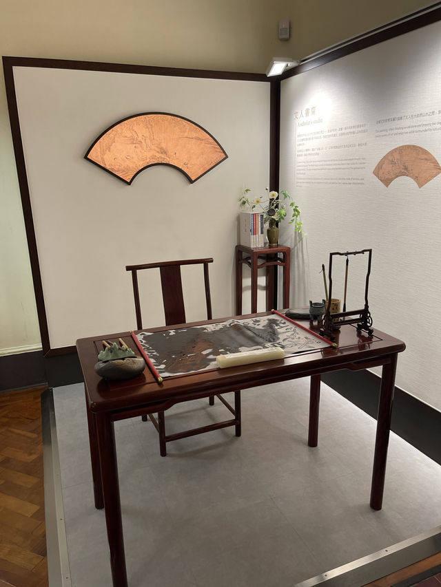 「探索香港公園的神秘寶藏：茶具文物館！」🏛️☕✨