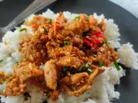 ทานข้าวร้านน้ากลอย