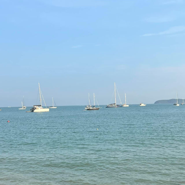 Panwaburi Beachfront Resort
