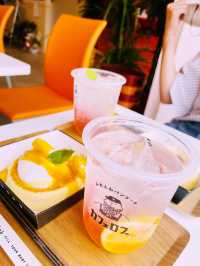 【長野県/茅野　フワフワパンケーキ🥞とカワイイ色のピーチロゼレモネード🍋】