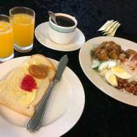 BUKIT MERAH LAKETOWN RESORT HOTEL. 