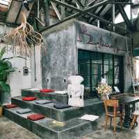 THIS COFFEE SHOP OWNED BY MARIO LAWALATA FEATURES AN "UNFINISHED" CONCEPT FOR ITS DESIGN