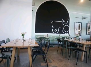 Refreshing Cafe