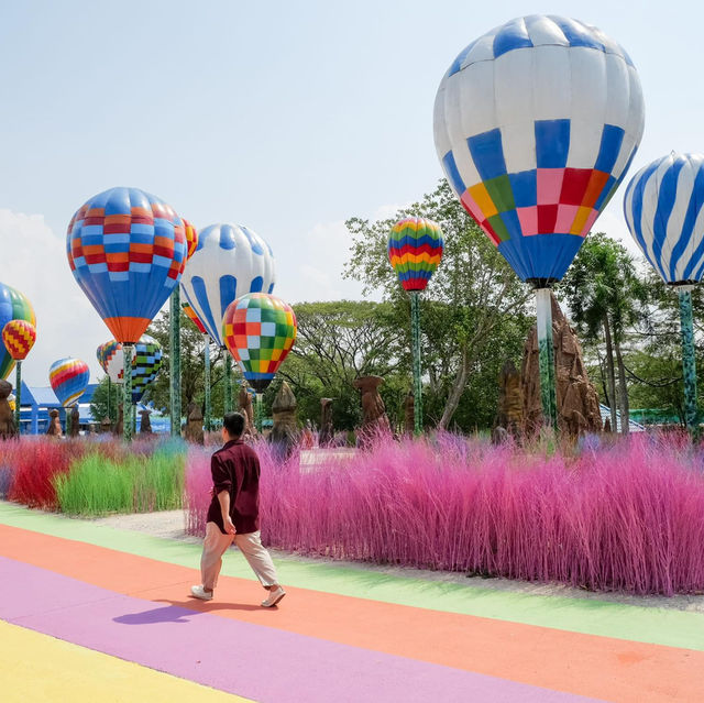 ไปมิวเซียม lighting และ balloon ที่ศรีราชากันครับ