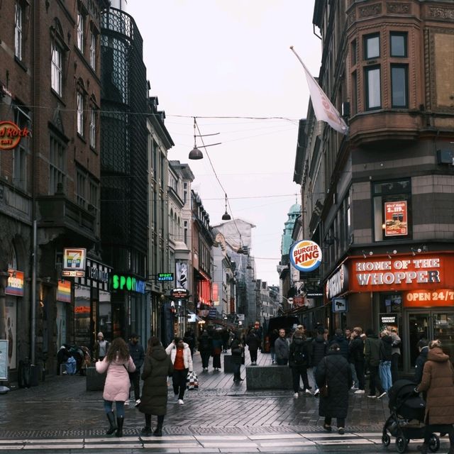 🇩🇰🇩🇰🇩🇰哥本哈根市政廳廣場商圈🇩🇰🇩🇰🇩🇰